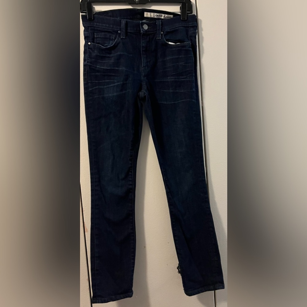 DKNY BLUE JEANS (Size 02)